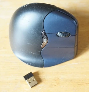 Evoluent Vertical Mouse 4 Right-Handed - Picture 1 of 3