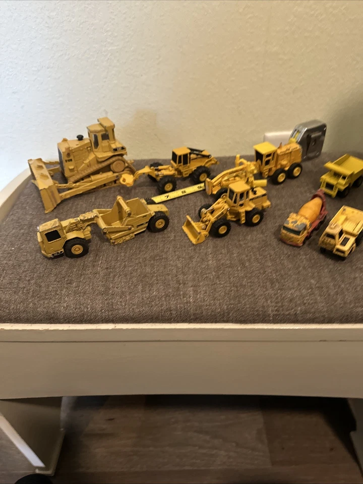 5- Vintage ERTL Construction Lot 2 Lesney (site Dumper Concrete Truck) - Image 1 of 4