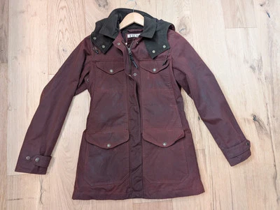 FILSON WOMEN MOORCROFT JACKET BURGANDY S NWOT RARE Waxed Canvas  - Image 1 of 4