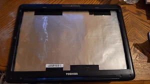 Toshiba Satellite A300 LCD Screen Top Cover Lid Bezel V000123300 - Picture 1 of 2