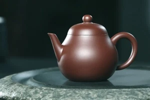 220cc chinese Yixing Handmade Zisha teapot Purple clay Pear Hu Gongfu Tea Pot - Picture 1 of 17