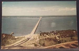 Bay Bridge Mississippi MS Gulf Coast 1956 case vista aerea cartolina - Foto 1 di 2
