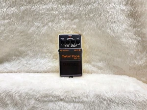 BOSS Metal Zone MT-2 Sticker - Picture 1 of 1