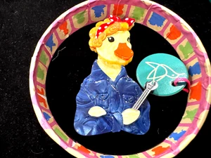 ERSTWILDER LUCIA COLLECTION - THE DILIGENT DUCK RESIN BROOCH - Picture 1 of 3