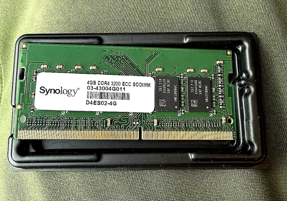 Synology D4ES02-4G DDR4 RAM- 3200 ECC Unbuffered SODIMM - Image 1 of 1