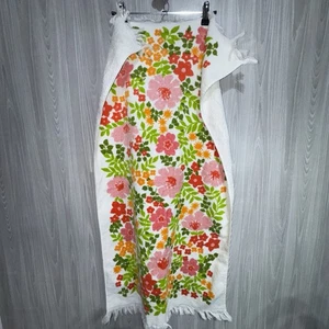 Vintage Fashion Manor JCPenney 22x38" Fransen rosa Blumen Blumen Badetuch - Bild 1 von 7