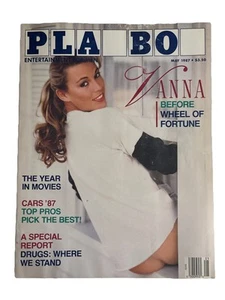 Playboy Magazine May 1987 Vanna White Cover Complete w Centerfold - Picture 1 of 6