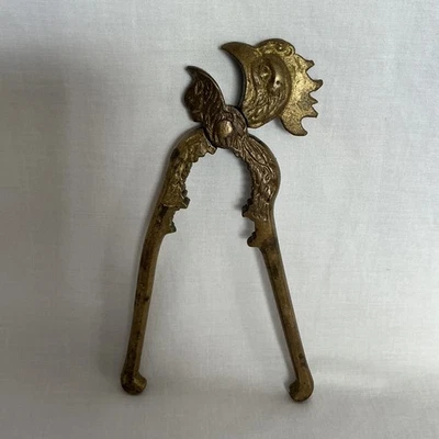 СТАРИННЫЙ ТВЕРДЫЙ ЛАТУННЫЙ КУРИНЫЙ ПЕТУХ ЩЕЛКУНЧИК 6,5 «ДЛИНОЙ - Изображение 1 из 4