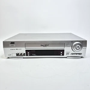 JVC HR-S3910U Super 4-Head Hi-Fi Stereo VHS VCR ET  Silver NO REMOTE -Tested - Bild 1 von 9