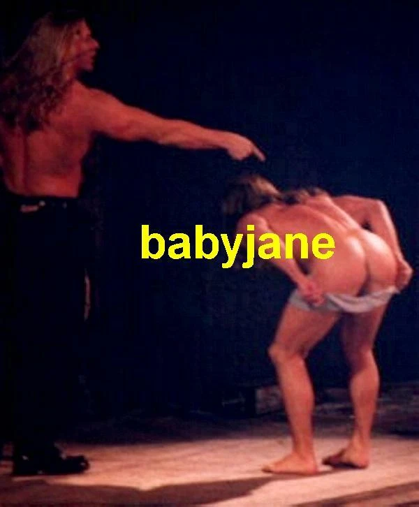 SHAWN MICHAELS WWE WRESTLER REAR NUDE EXPOSED IN RING PHOTO #2 - Image 1 of 1