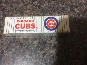 VINTAGE COLLECTIBLE CHICAGO CUBS BASEBALL CHEWING GUM NEW PKG OFFICIALLY LICENSE - Picture 1 of 3