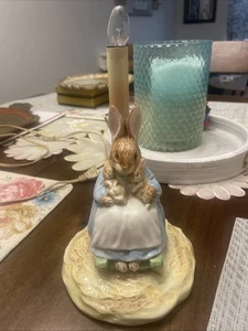 Lampada luce notturna asilo Beatrix Potter signora coniglio e coniglietti Schmid 1992 - Foto 1 di 8