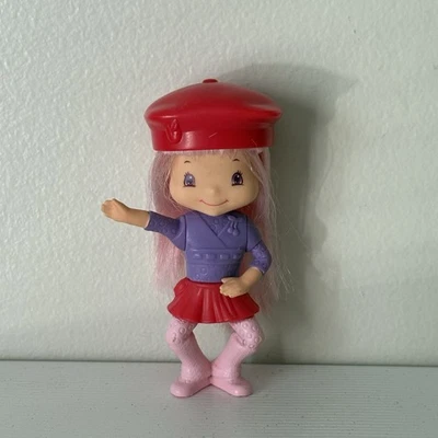 Figura de juguete Mcdonalds Crepes Strawberry Shortcake Foto 1 de 4