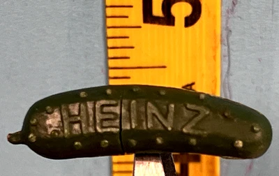 Vintage Heinz Green Pickle Advertising Pinback Made in Hong Kong - Image 1 of 2