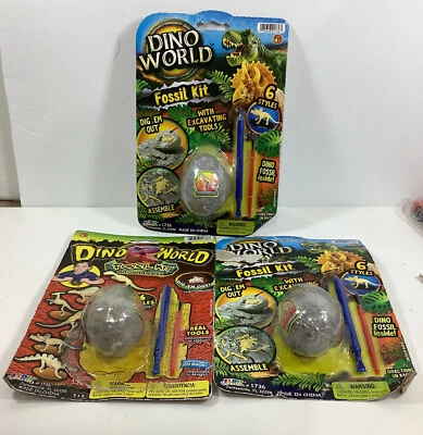 Lote de 3 Dino World Fossil Kit Stegosaurus, Tyrannosaurus Raspador Cepillo Herramientas Foto 1 de 4