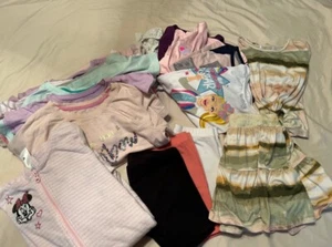 Lotto 24 articoli di abbigliamento per ragazza taglia 7-8 - Foto 1 di 14