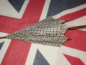 Aquascutum Umbrella 1960’s Rare Designer Nova Check Wood Long Classic Vintage - Picture 1 of 21