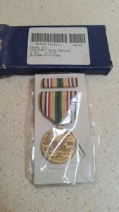 U.S. Armed Forces Southwest Asia Service Medal Set - NEW IN BOX - Free Shipping - Picture 1 of 3