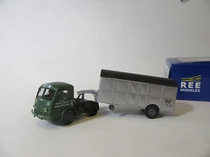 REE Rails Europe Express Panhard Movic Avec Semi-Remorque 1:87 CB-038 - Picture 1 of 1