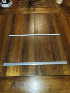 W11369034 W11248340 OEM Whirlpool Refrigerator Freezer Shelf Glass - Picture 1 of 1