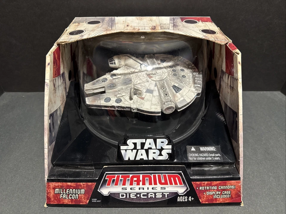 Hasbro 34589 Titanium Series Star Wars Ultra Millennium Falcon