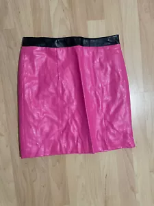 FOREVER 21 Size S NWOT Faux Leather Skirt - Picture 1 of 5