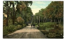 Tarrytown NY - OLD POST ROAD NORTH OF SLEEPY HOLLOW CEMETERY- Postcard