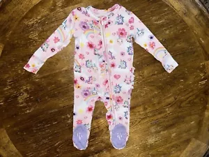 Posh Peanut X Fisher-Price Regenbogen Einhorn Bambus Reißverschluss Footie Schlafanzug | 3-6 Monate - Bild 1 von 11