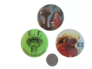 Vintage 1982 ET and Elliott Pinbacks from the ET Movie + E.T. Kid Pinback - Picture 1 of 2
