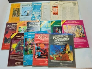 Folletos y manuales de módulo de aventura de fantasía de Dungeons & Dragons de colección - Imagen 1 de 24