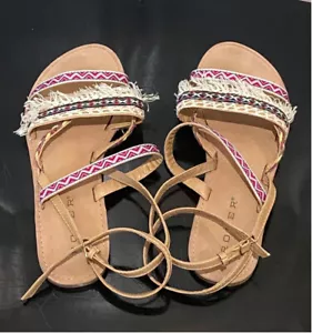 Women's Roper Sandals Size 9 Tan Pink blue yellow fringe - Picture 1 of 11