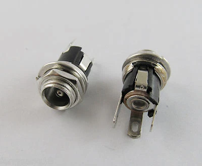 100pcs New 5.5mm x 2.1mm DC Power Jack Socket Female Panel Mount Connector - Image 1 of 2