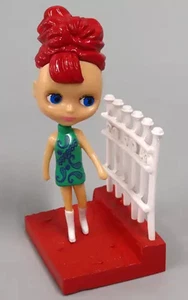 Blythe 2-Day Try Something Trading Figure Vol.1 with Base & Stand - Picture 1 of 1