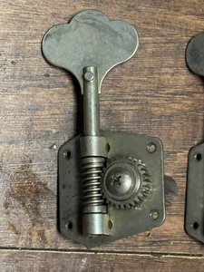 Fender Relic Jazz/Precision Bass Tuner - Bild 1 von 12