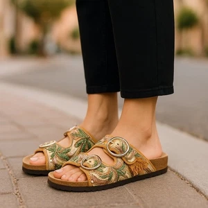 House of Harlow Slides 1960 Beaded Leaf Leather Buckle Sandals Size 8.5 NWT - Picture 1 of 15