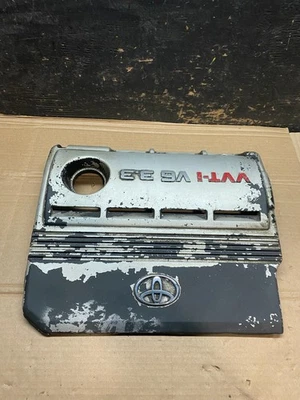 2004 to 2006 Toyota Sienna Highlander 3.3L  Top Engine Cover Lid OEM V2645 DG - Image 1 of 4