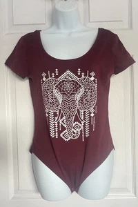 Women’s Rue 21 Burgundy Elephant Short Sleeve Bodysuit - Picture 1 of 9