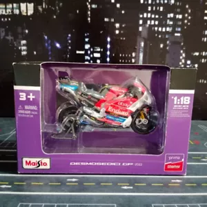 DIECAST MOTOGP DUCATI DESMOSEDICI CUSTOM MANDALIKA GP 2024 MARCO BEZZECCHI #72 - Picture 1 of 7