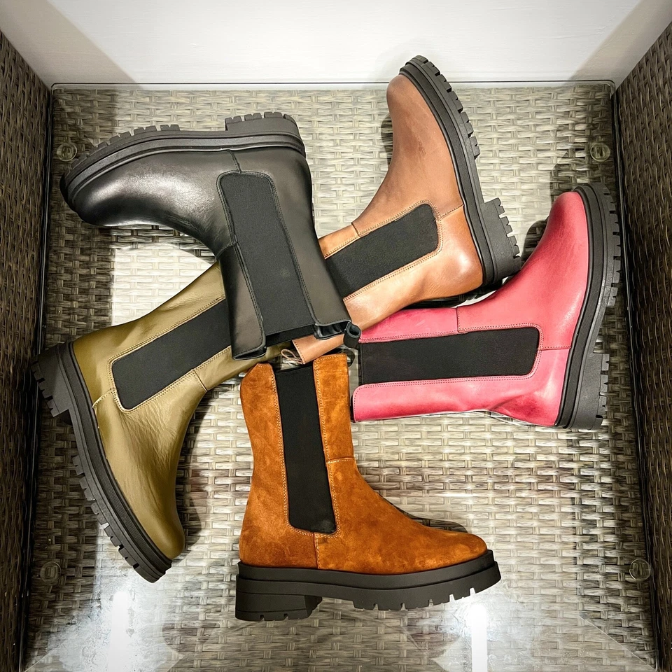 Stivaletti Chelsea in Vera Pelle Nero e Vari colori Beatles Donna Made in Italy - Immagine 1 di 1