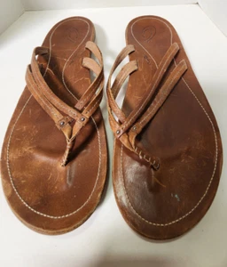 OLUKAI Kapehe Luana Leather Flip Flops Flat Sandals Size 10 - Picture 1 of 5