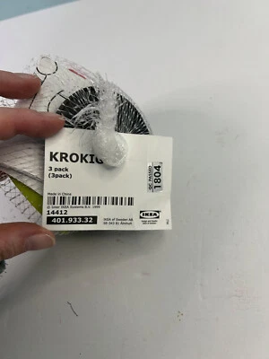 IKEA Krokig Ganchos de Pared Decorativos de Plástico de Colores Juego de 3 Verde Rojo Azul Foto 1 de 4