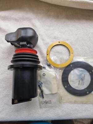 Danfoss Joystick PVRET V-No. 162F1305 - Image 1 of 4