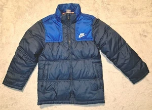 Nike Sportswear Kinder gefütterte Jacke blau Colorblock Medium 10-12 - Bild 1 von 12