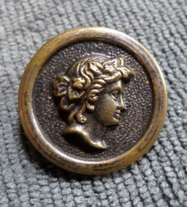 Vintage Antique Metal Picture Button LADY CAMEO HEAD - Picture 1 of 4