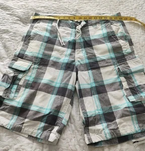 Soulcal&Co Summer Shorts Cargo Utility Pockets 100% cotton Size L Worn Once - Picture 1 of 5