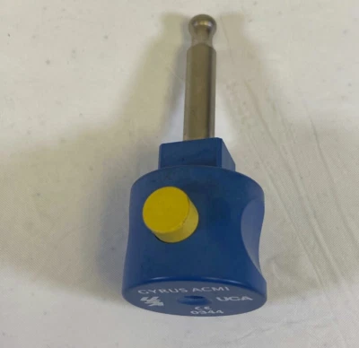 Adaptador de cable activo universal Gyrus ACMI UCA para unidad electroquirúrgica cable ESU Foto 1 de 4