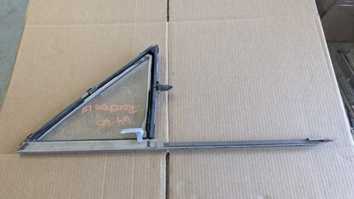 1964 年福特 RANCHERO 球杆侧 LH 翼窗组件 原始设备制造商 — 第 1/4 张图片