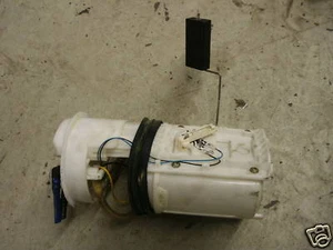 Benzinpumpe Kraftstoffpumpe VW Bora Beetle Golf 4 - Foto 1 di 1