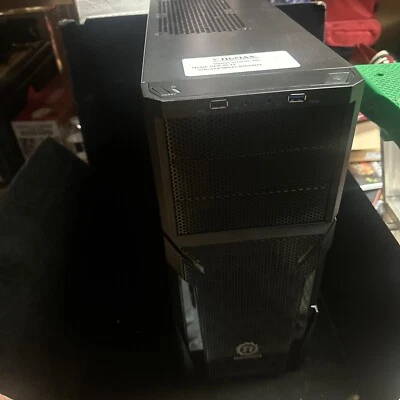 Thermaltake Versa H21 Mid Tower Computer Case with USB 3.0 and All-Black Interio - Image 1 of 2
