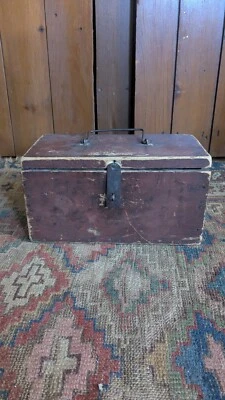 Best Antique Early Primitive Wood Document Box Orig Red Paint 11.75" Sq.N - Image 1 of 4